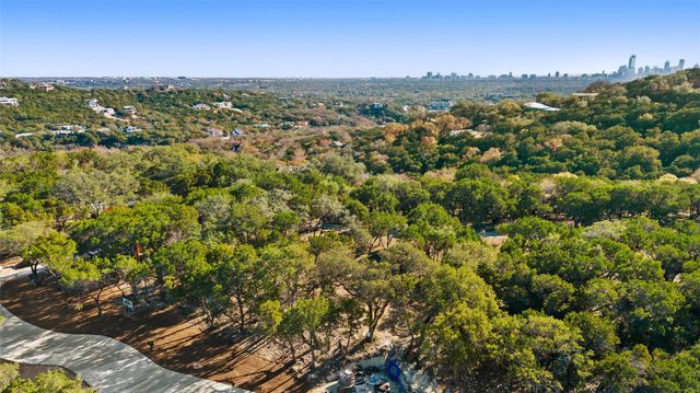 2 Martelli LN, Austin, TX 78746