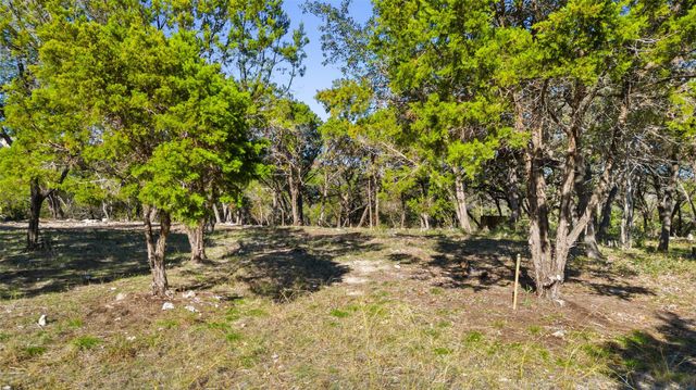 2 Martelli LN, Austin, TX 78746