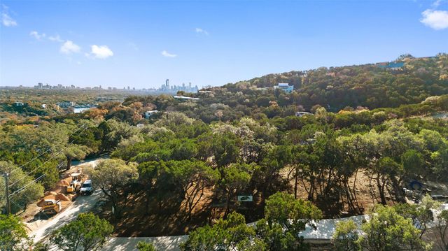 2 Martelli LN, Austin, TX 78746