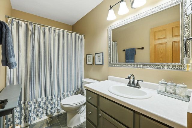 564 S Burr Oak Avenue, Oregon, WI 53575