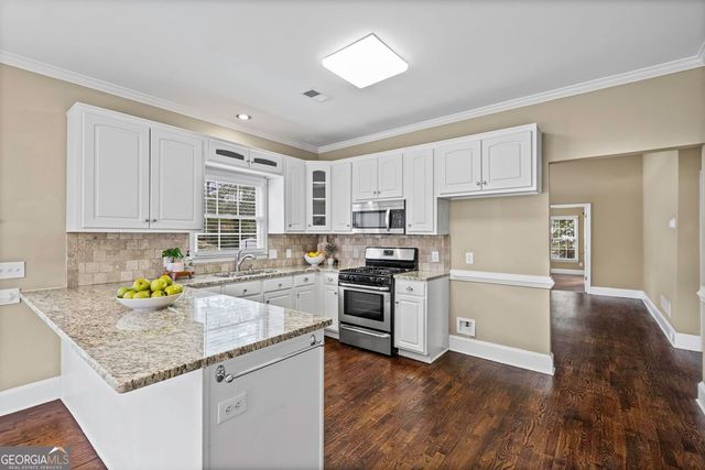 411 Christina Way, Acworth, GA 30102