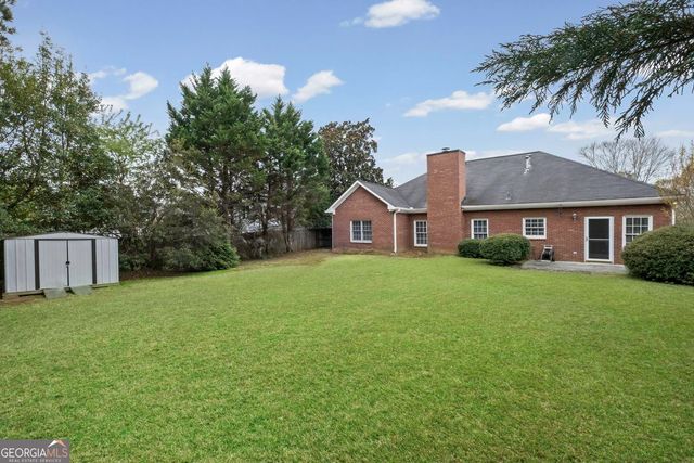 411 Christina Way, Acworth, GA 30102