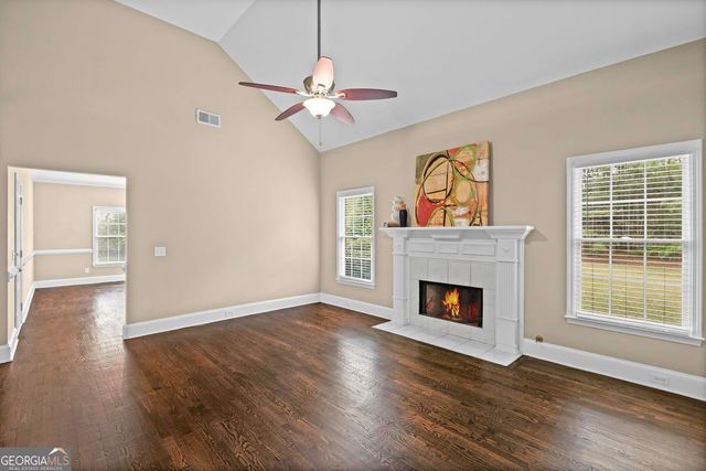 411 Christina Way, Acworth, GA 30102