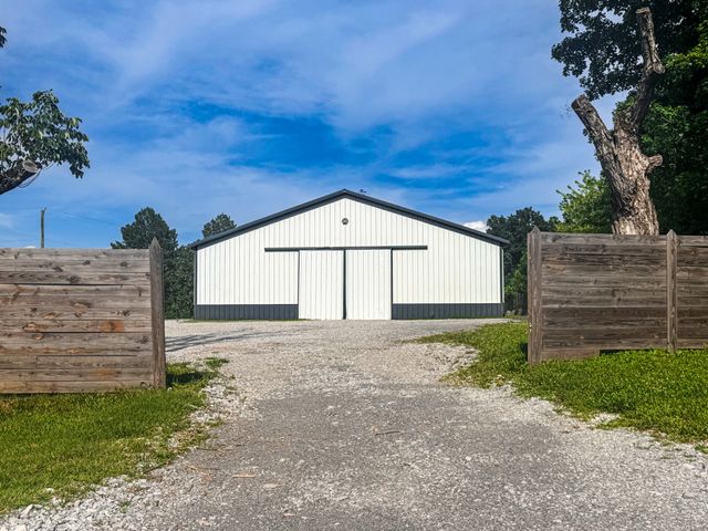 8004 Greenbrier Rd, Joelton, TN 37080