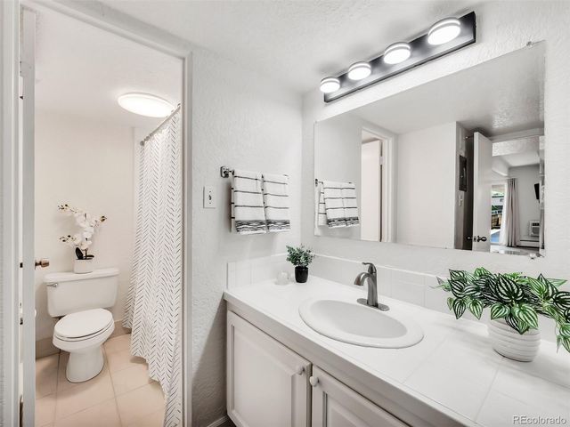 655 N Pearl Street 405, Denver, CO 80203