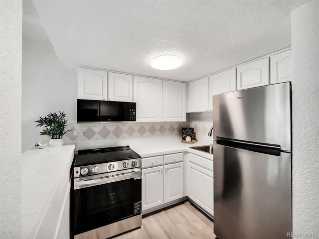 655 N Pearl Street 405, Denver, CO 80203