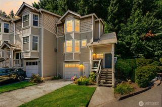 9725 178th Place NE #3, Redmond, WA 98052