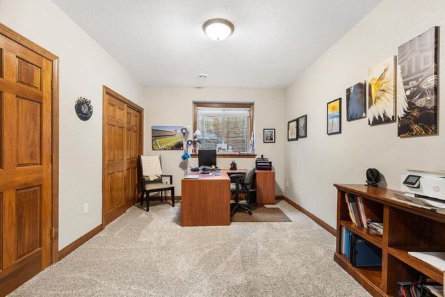 503 Garden Prairie DRIVE, Waukesha, WI 53186