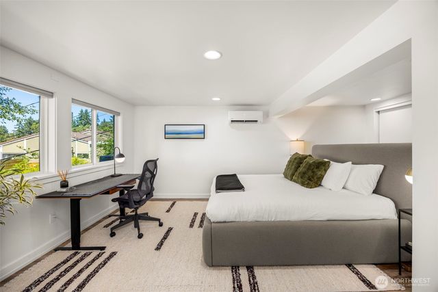 8803 38th Avenue SW, Seattle, WA 98126