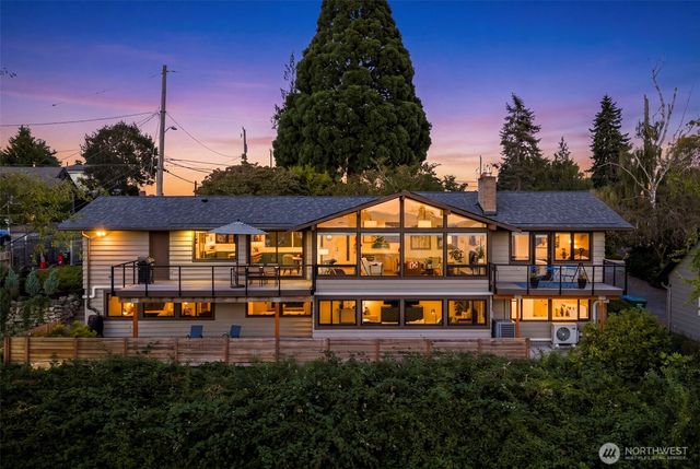 8803 38th Avenue SW, Seattle, WA 98126