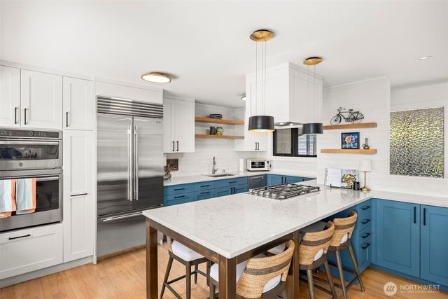 8803 38th Avenue SW, Seattle, WA 98126
