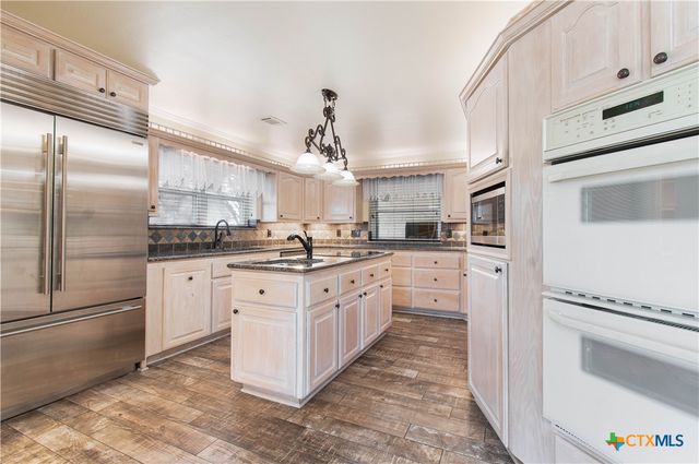 9821 Fm 439, Belton, TX 76513