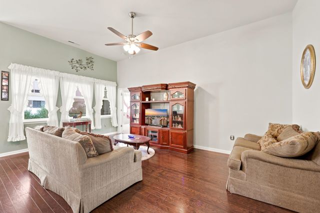 747 Callant Dr., Little River, SC 29566