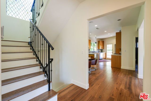 2216 E Live Oak Drive, Los Angeles, CA 90068
