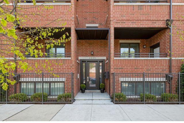 2505 W Potomac Avenue 1W, Chicago, IL 60622