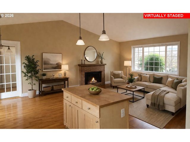 1935 MCKINLEY St, Eugene, OR 97405