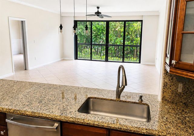 70 Celestial Way 108, Juno Beach, FL 33408