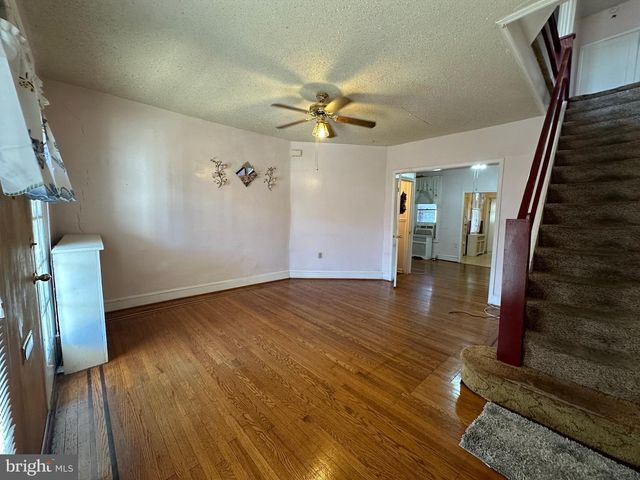 4918 ROSEHILL ST, Philadelphia, PA 19120