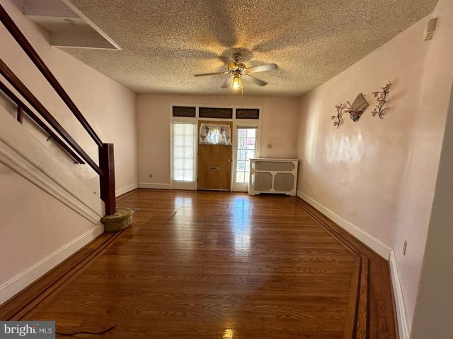 4918 ROSEHILL ST, Philadelphia, PA 19120