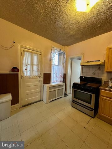 4918 ROSEHILL ST, Philadelphia, PA 19120