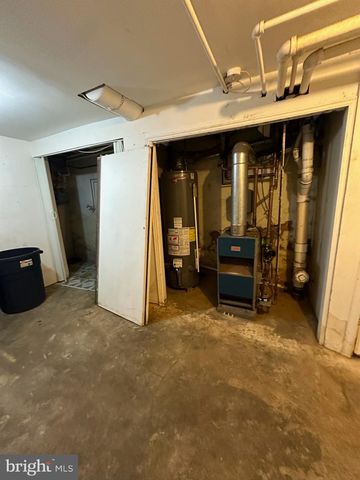 4918 ROSEHILL ST, Philadelphia, PA 19120