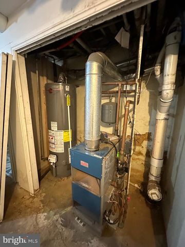 4918 ROSEHILL ST, Philadelphia, PA 19120