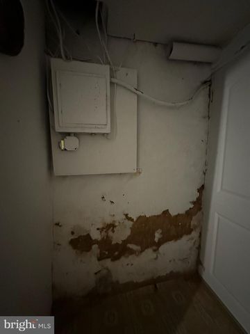 4918 ROSEHILL ST, Philadelphia, PA 19120