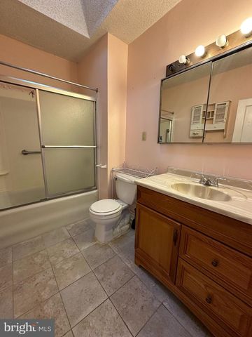 4918 ROSEHILL ST, Philadelphia, PA 19120