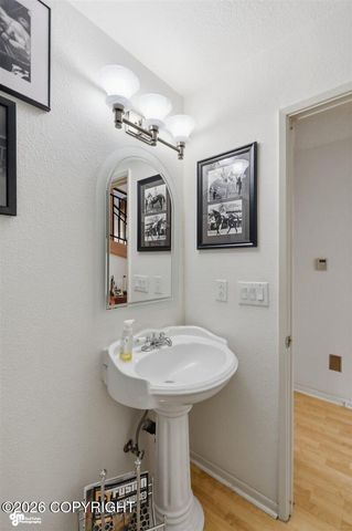 7604 Highlander Drive, Anchorage, AK 99518