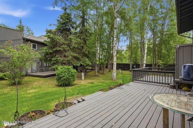 7604 Highlander Drive, Anchorage, AK 99518