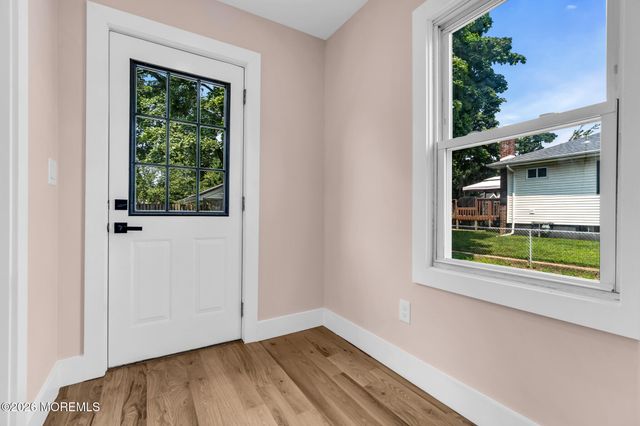 248 Thompson Avenue, Middletown, NJ 07748