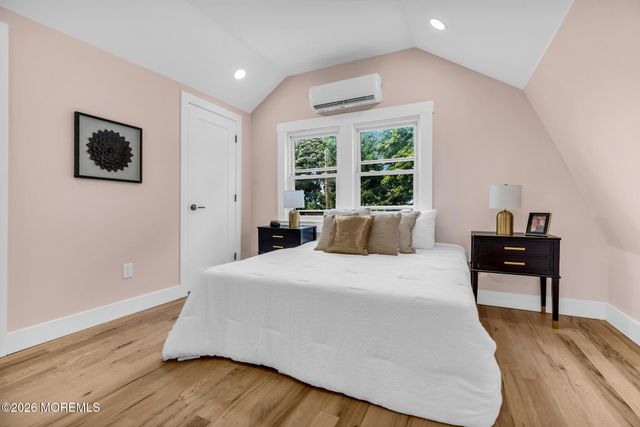 248 Thompson Avenue, Middletown, NJ 07748
