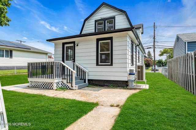 248 Thompson Avenue, Middletown, NJ 07748