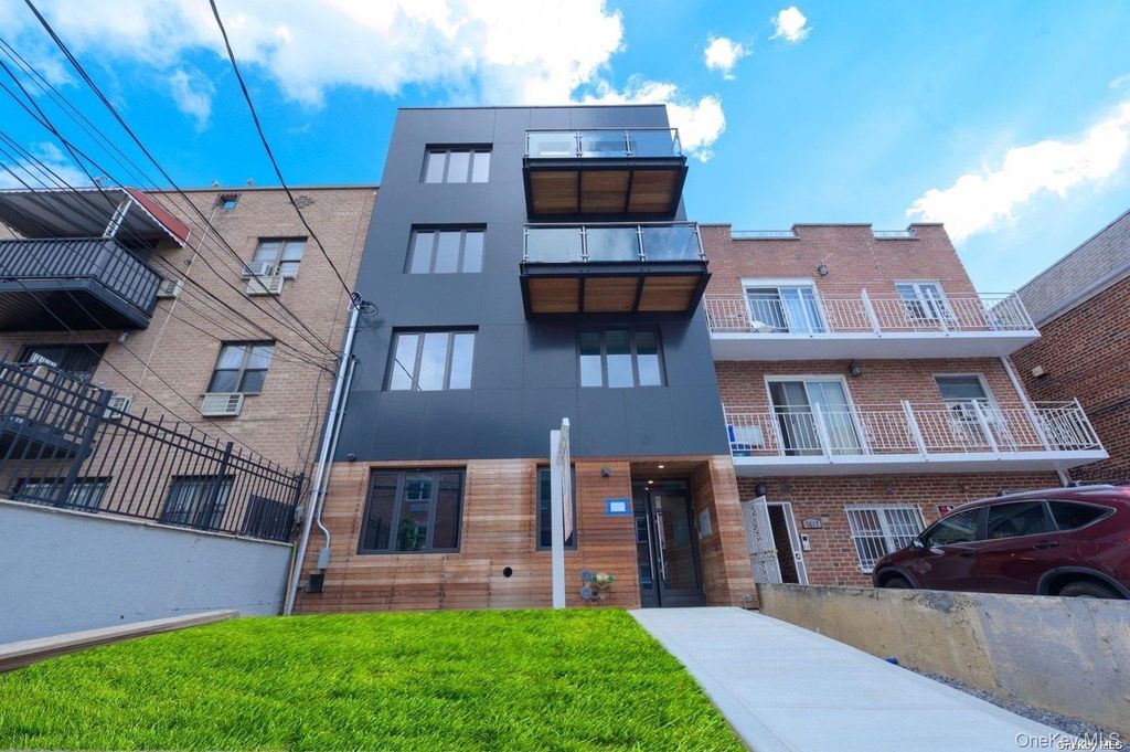 56-15 Van Cleef Street, Corona, NY 11368 — photo 2