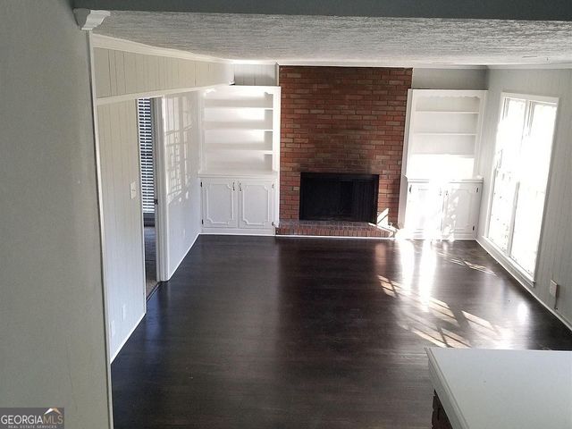 4077 Linda Lane SW, Lilburn, GA 30047