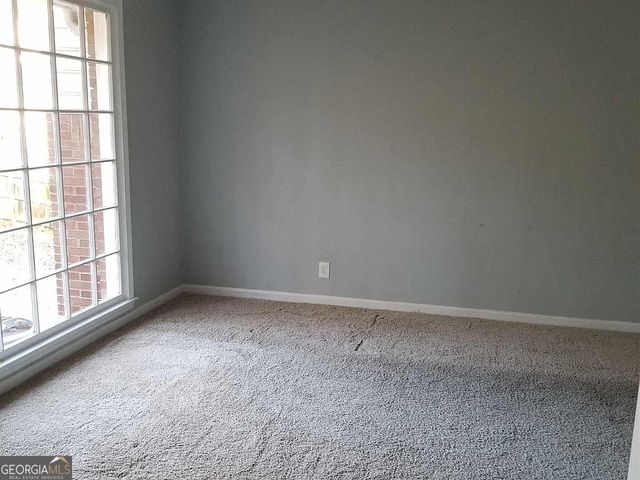 4077 Linda Lane SW, Lilburn, GA 30047