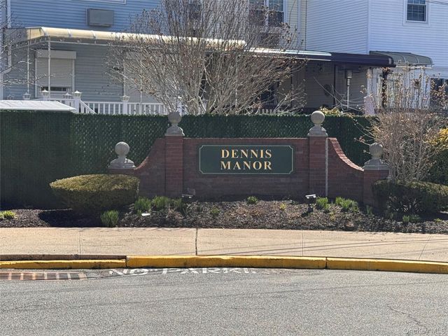 21924 Alecia Avenue, Laurelton, NY 11413