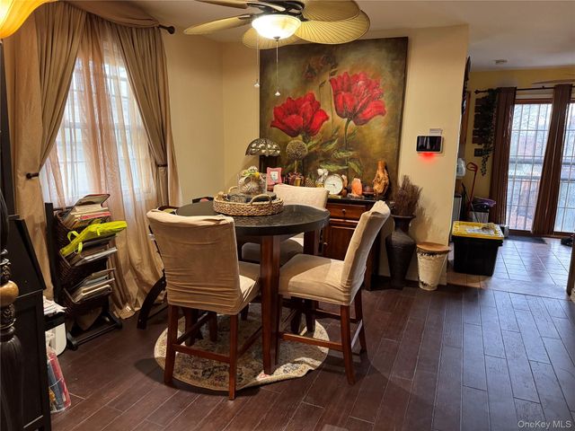 21924 Alecia Avenue, Laurelton, NY 11413