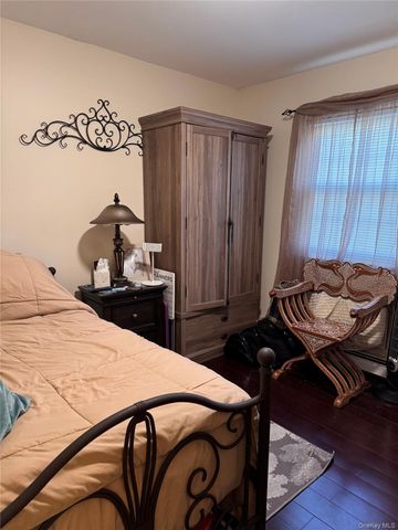 21924 Alecia Avenue, Laurelton, NY 11413