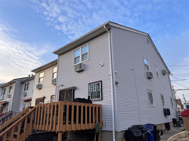 21924 Alecia Avenue, Laurelton, NY 11413