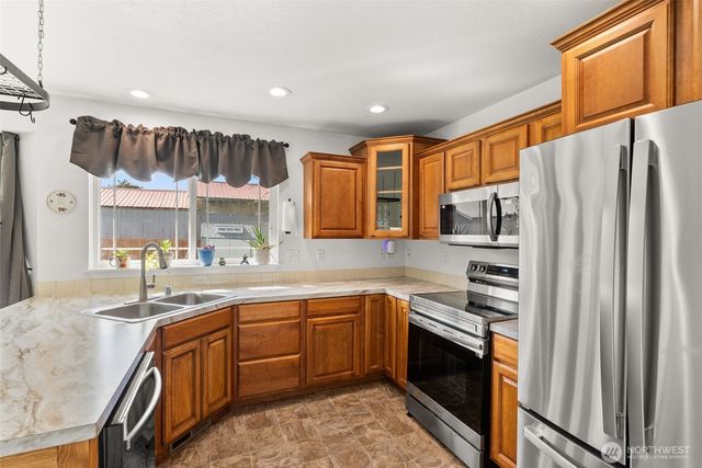 1231 SW Elzina Street, Chehalis, WA 98532