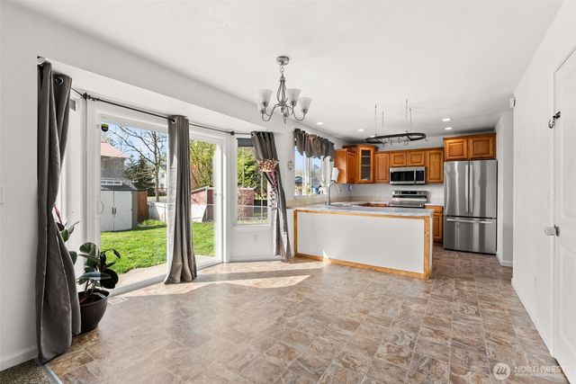 1231 SW Elzina Street, Chehalis, WA 98532