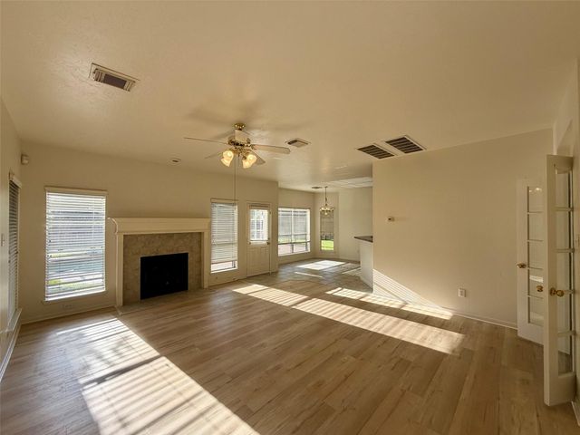 2317 Orleans Lane, Seabrook, TX 77586