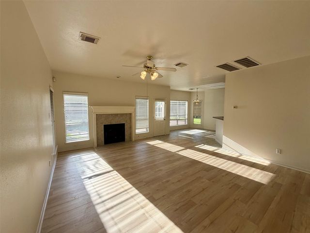 2317 Orleans Lane, Seabrook, TX 77586