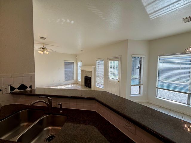 2317 Orleans Lane, Seabrook, TX 77586