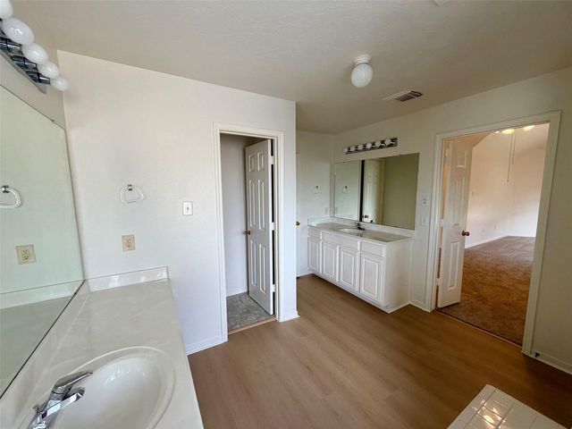 2317 Orleans Lane, Seabrook, TX 77586