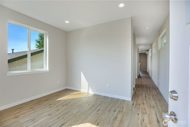 3330 58th Avenue NE, Tacoma, WA 98422