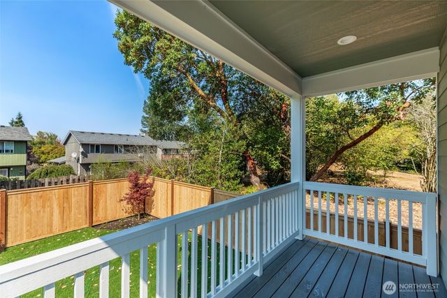 3330 58th Avenue NE, Tacoma, WA 98422