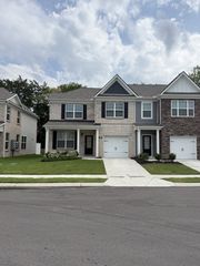225 Hazel Ln, Lebanon, TN 37087