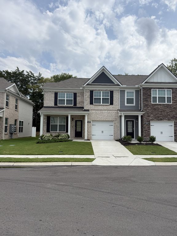 225 Hazel Ln, Lebanon, TN 37087